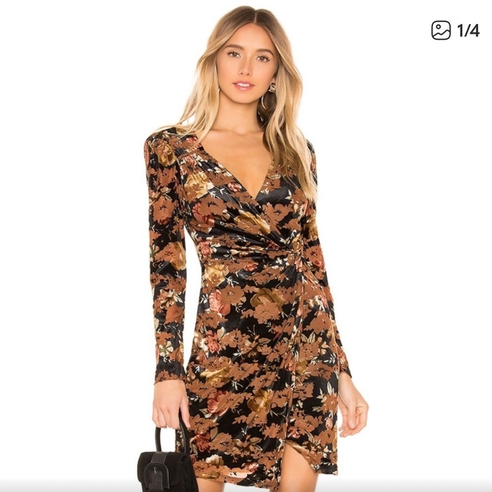 ASTR the Label Lanita Velvet Dress Black Rust Floral Size Small